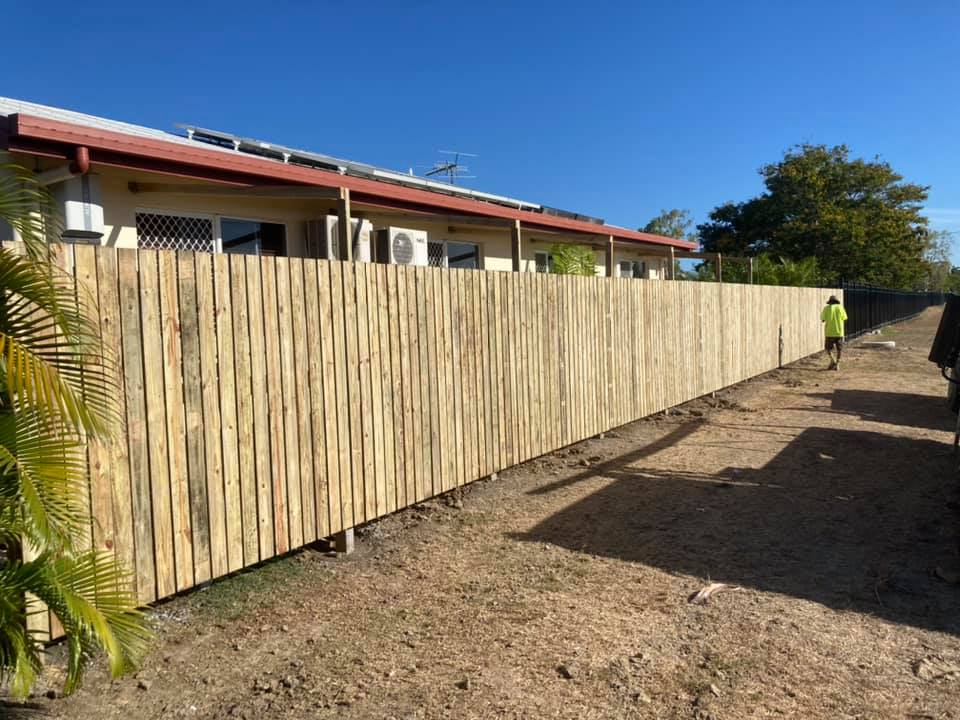 timber fencing townsville