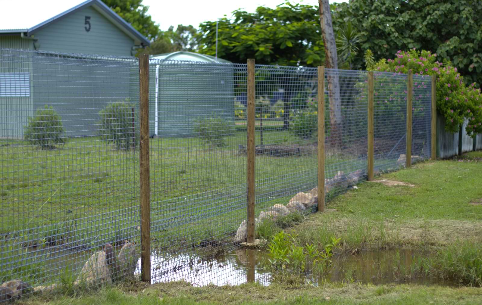 Townsville Fencing Services - Mesh Fencing